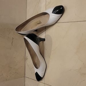 Vintage Salvatore Ferragamo heels